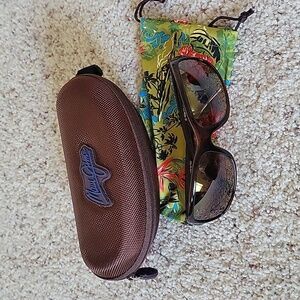 Maui Jim women's Lagoon polarized sunglasses